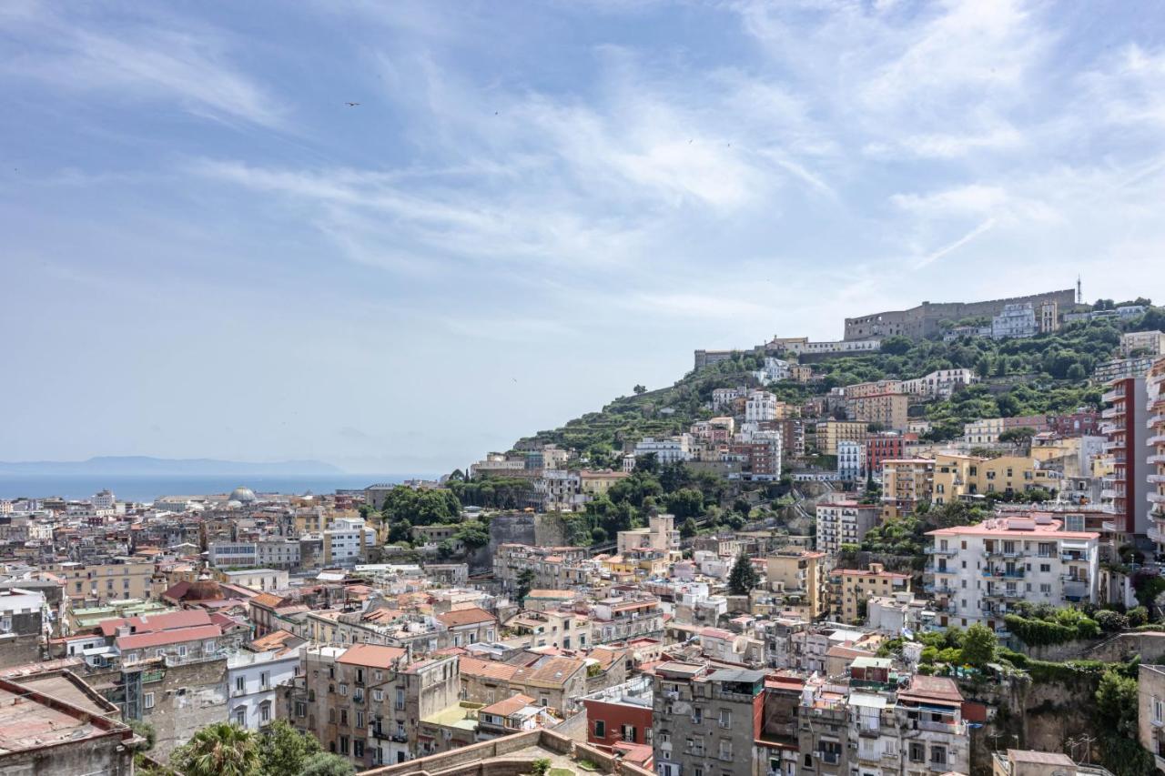 Hostly - Tarsia 50-Beautiful Terrace On Naples Apartamento Exterior foto